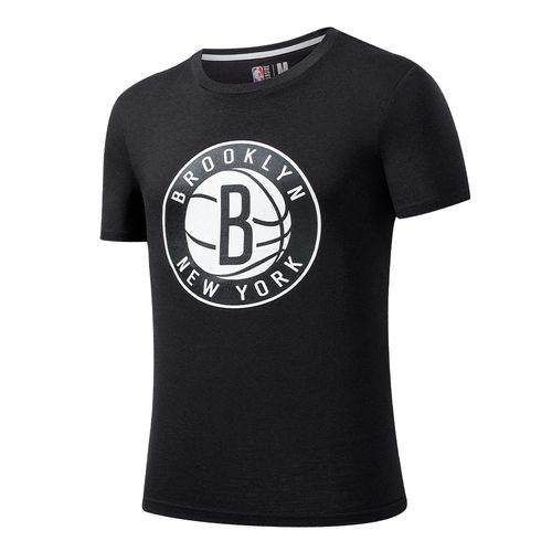 REMERA NBA BASIC PRIMARY BROOKLYN HOMBRE