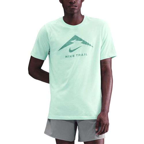 REMERA NIKE TRAIL HOMBRE