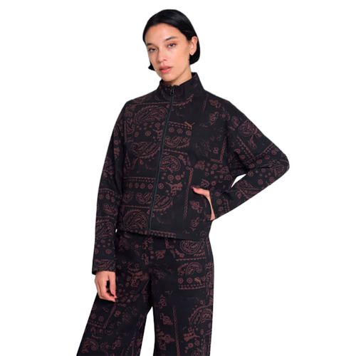 BUZO PUMA WARDROBE ESSENTIALS DOWNTOWN AOP MUJER
